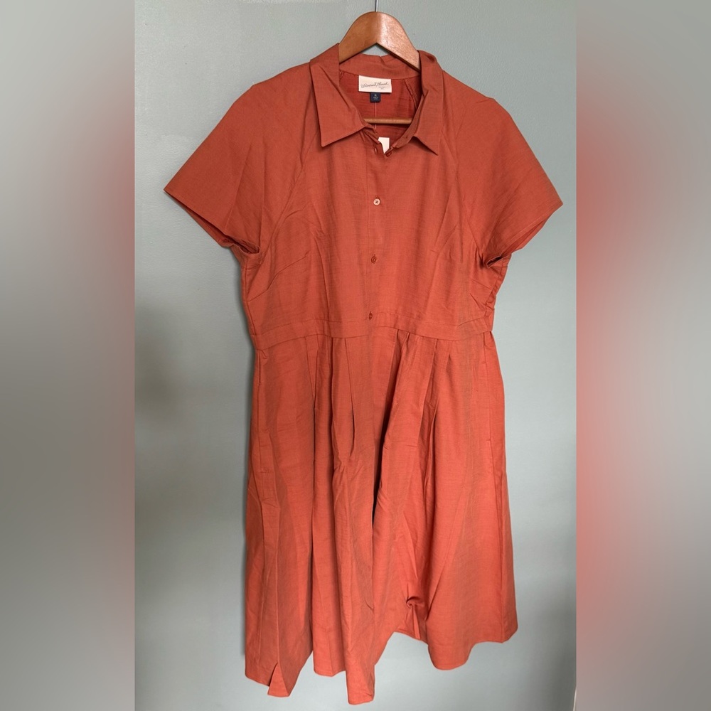 NWT Short Sleeve Button-Down Mini Shirtdress Univ… - image 5